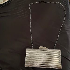 Fashionable Clutch for multiple occasions